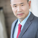 Jesse Wang — Martin's Father