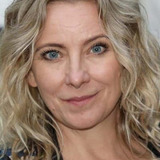 Joy-Maria Frederiksen — Elisabeth