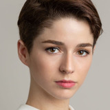 Mariana Di Girolamo — Carla