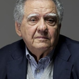 Luiz Carlos Barreto — Self - Film Producer (archive footage)