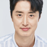 Nam Jeong-woo — Newspaper reporter
