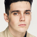 Джек Роуэн — Eugene Moffat