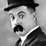 Billy Bevan — Policeman (uncredited)