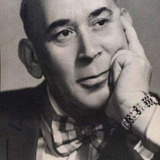 Gotlib Roninson — Direktor magazina