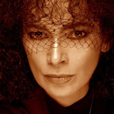 Roxana Guttman — Gertrude