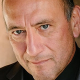 Miguel Pérez — Robot Repairman