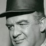 Taggart Casey — Shaving Man (uncredited)