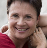 Dagmar Kutzenberger — Johanna's mother