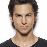 Tim Oliver Schultz — Theo