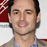 Макс фон Эссен — Businessman at Starbucks