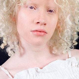 Jennifer Utrera — Madre de Patricia