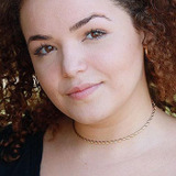 Camila Brandão — Pipa