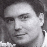 Javier Viñas — Narrator