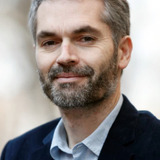 Erwan L'Éléouet — Self - Journalist and biographer