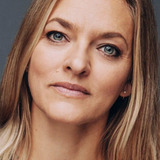 Katrine Falkenberg — Suzan / Dancer