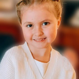 Адела Хешова — Clara