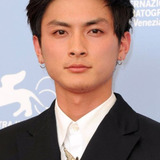 Kengo Kora — Kyosuke Yoshikado