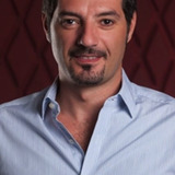 عادل كرم — Himself
