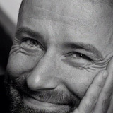 Laurent Delpit — Montmartre Man (uncredited)