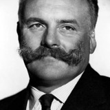 Jimmy Edwards — Group Capt. Kingsley