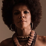 Patrícia Costa — Sandra