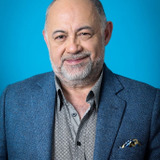 Fernando Arévalo — Tío Pedro