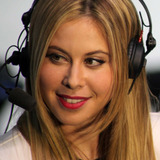 Tara Lipinski — Girl at Party (uncredited)