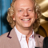 Брюс Коуэн — Bartender (uncredited)