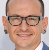 Честер Беннингтон — Pharmacy Stoner