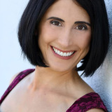 Linsay Rousseau — TV Anchor