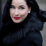 Suzanne Von Aichinger — Suzy