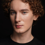 Timothée Vienne — uchenik Stanislavskogo (uncredited)