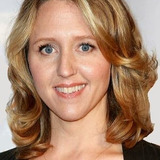 Брук Смит — Officer Swanson