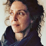 Кармела Марнер — Waitress at Gillespie's