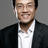 Park Ji-il — Bank Clerk