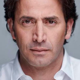 Antonio Garrido — Giovanni