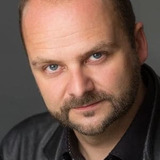 Michael Klesic — Baggy Skater (uncredited)