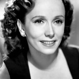 Mila Parély — Geneviève de Marras