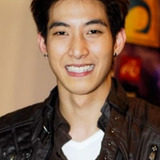 Phakin Khamwilaisak — Arm