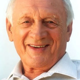 Witold Pyrkosz — Władzio, kierownik zbytu w zakładach współpracujących z zakładami Kolatowskiego