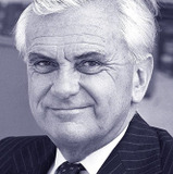 Kenneth Kendall — BBC-12 Announcer (uncredited)