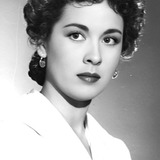Aurora Bautista — (archive footage)