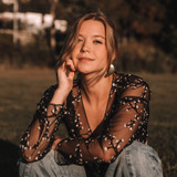 Olivia Gill — Brit