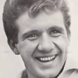 Giampiero Littera — Sergio - Nannarella's Brother ('Il gentil sesso')