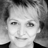 Jo Perkins — Townsperson