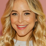 Jenny Mollen — Liz Hittler