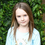 Vivien Turner — Hannah Watson