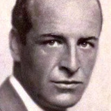 Reginald Simpson — Dealer (uncredited)