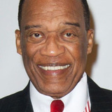 Bernie Casey — Peters