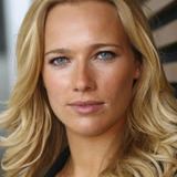 Jennifer Hoffman — Juffrouw Friek